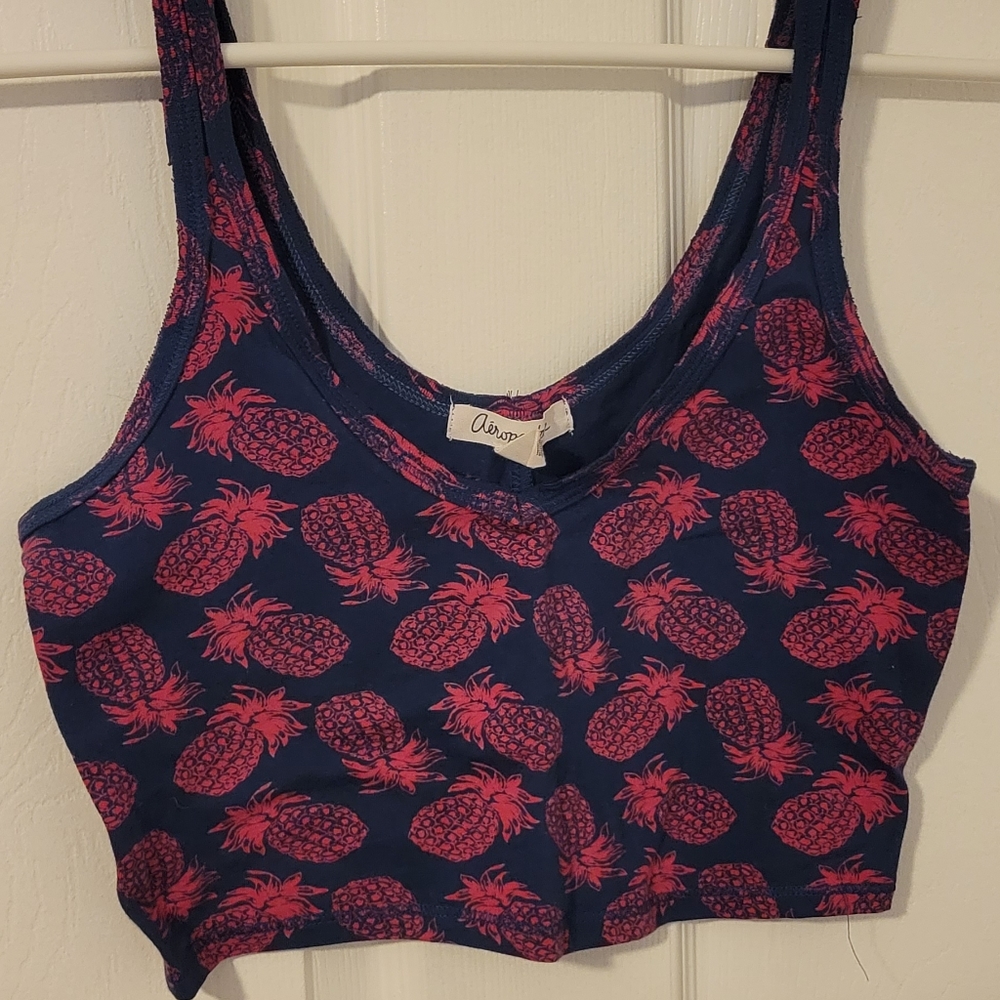 Cropped Pineapple v neck tank top